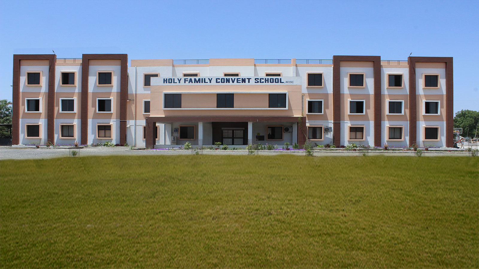 Holy Family Convent School