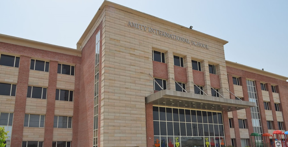 Amity International School, Vrindavan Yojna
