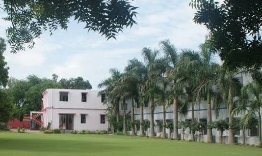 Woodbine Gardenia School