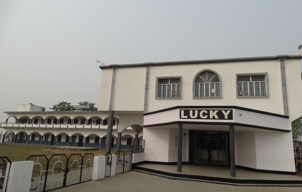 Lucky Children Junior High School