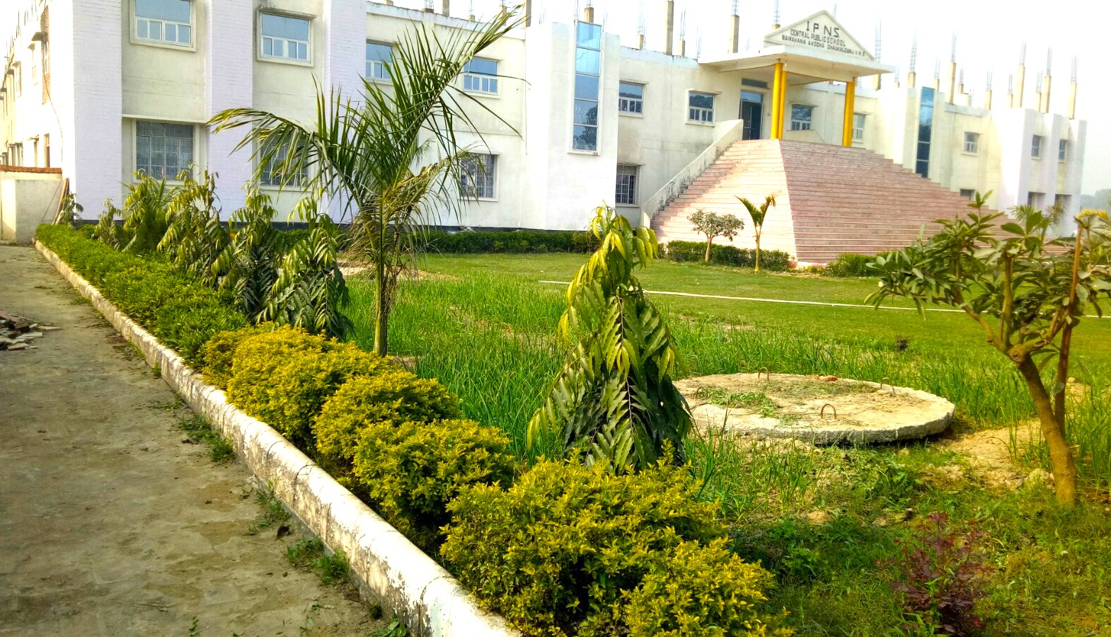 IPNS Central Public School