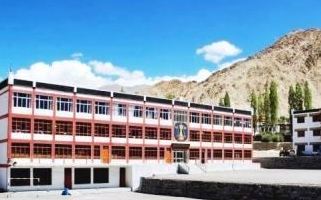 Lamdon Model Senior Secondary School