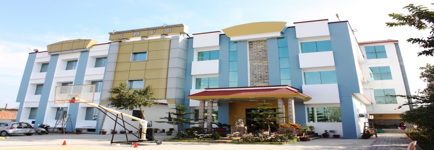 S. M. PUBLIC SCHOOL