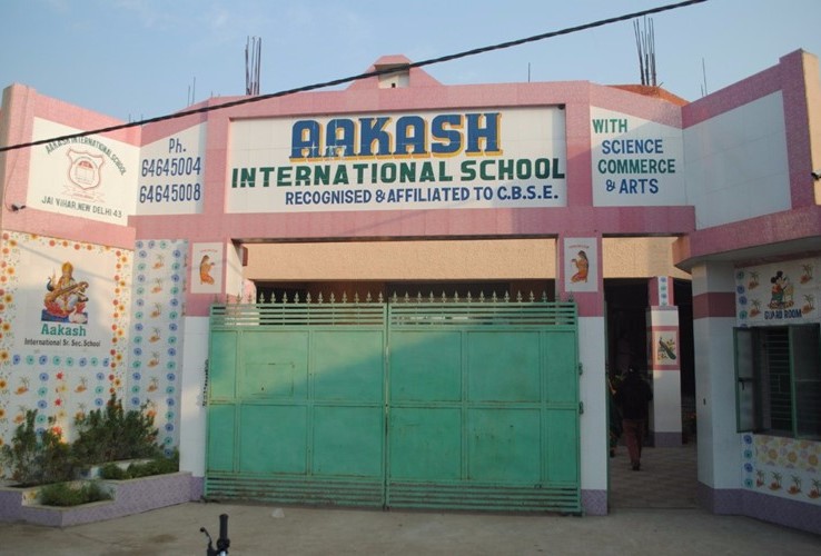 Aakash International School