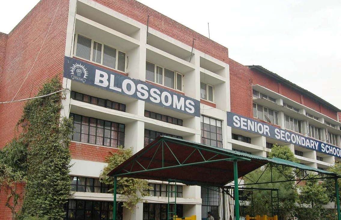 Blossoms School