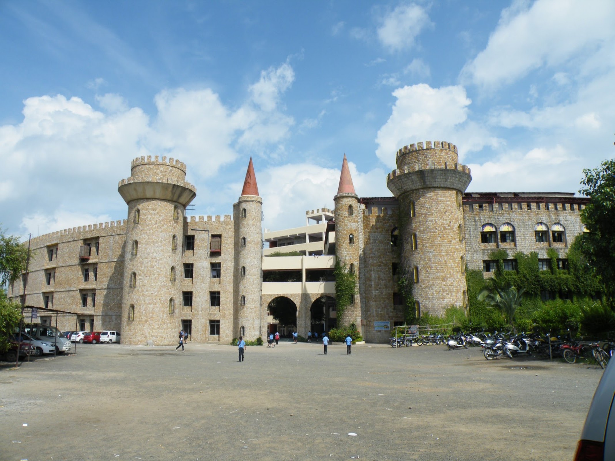 Centre Point School