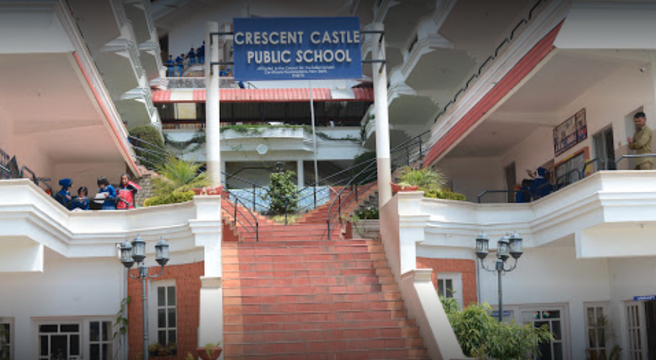 Crescent Castle Public School