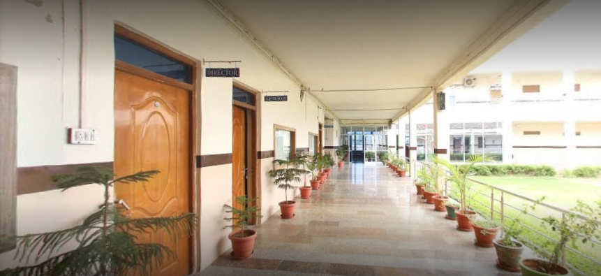 Danial Mayo School