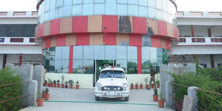 Dk Public School