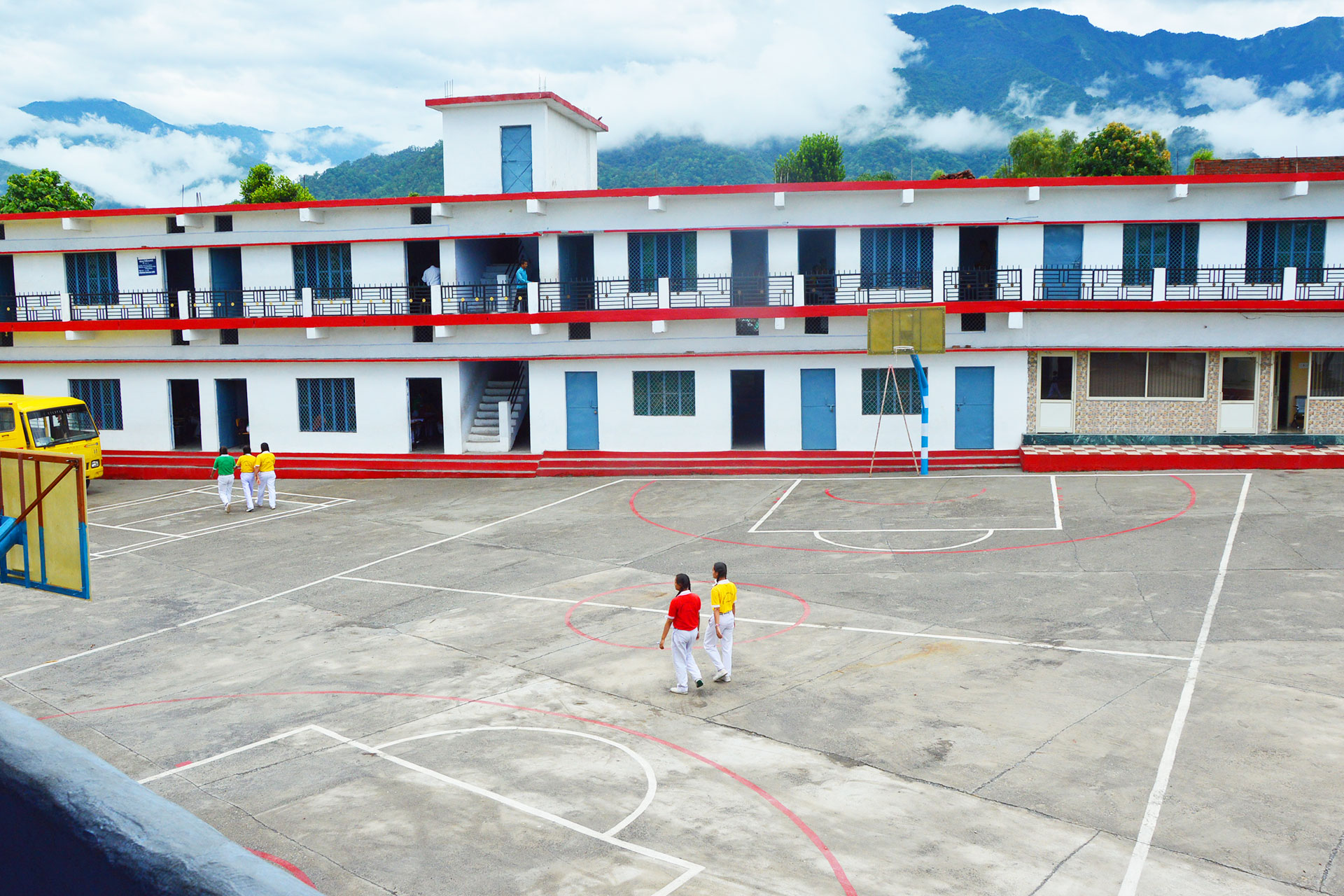 Doon Modern Academy