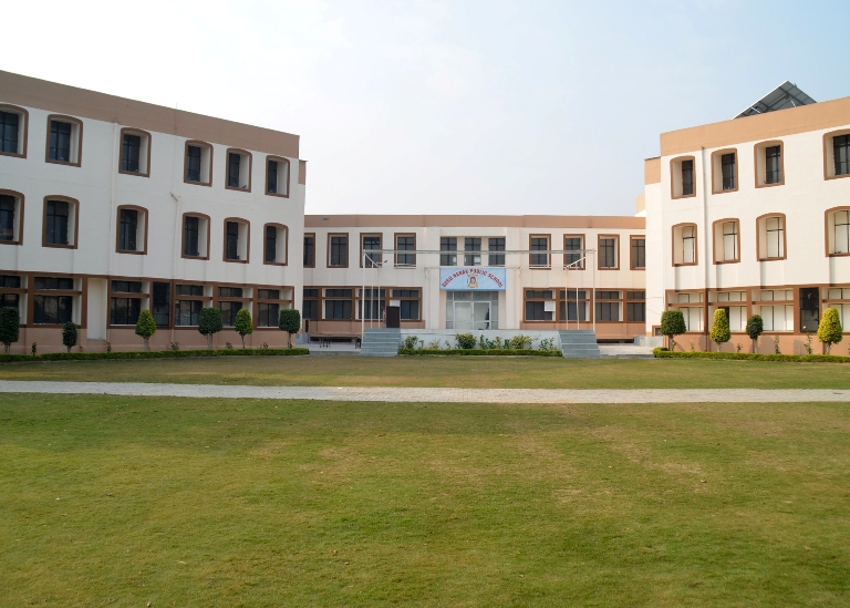Guru Nanak Public School