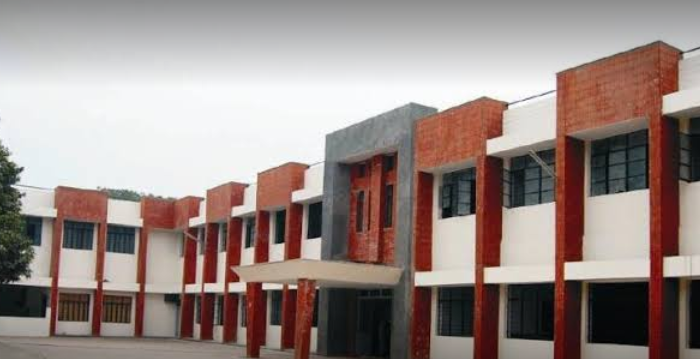 Ishwar Saran Inter College