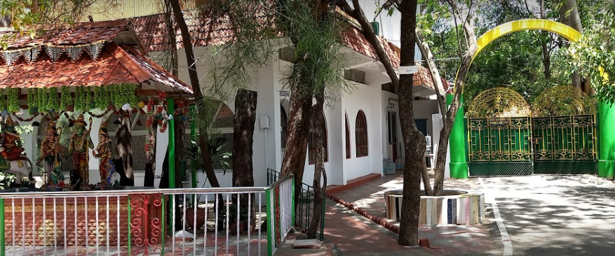 La Chatelaine Junior College