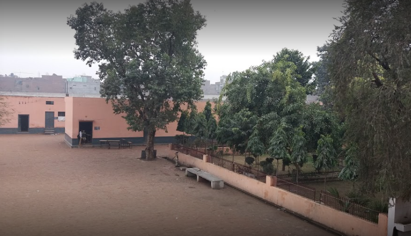 Loni Inter College