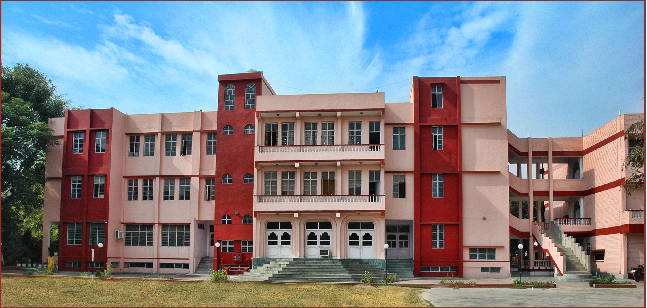 Lt. Col. Mehar Little Angels Senior Secondary School