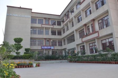 M M Public School