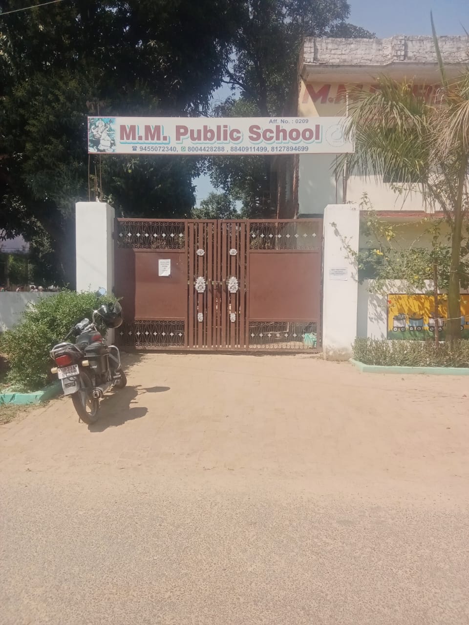 M M Public School