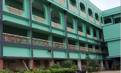 Madonna English School