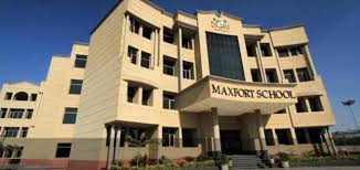 Maxfort School