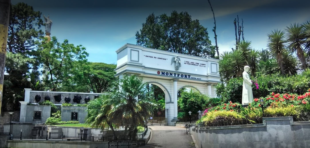 Montfort School