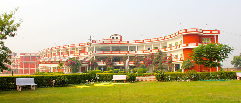 Moon International Public School
