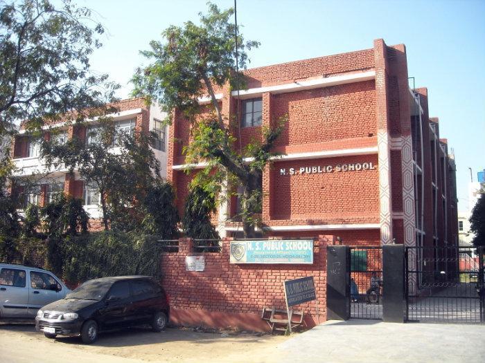 N S Public School