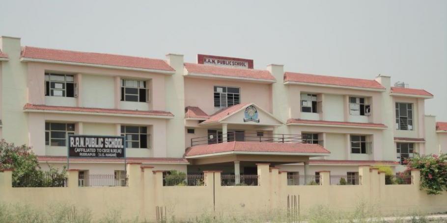 R A N Public School