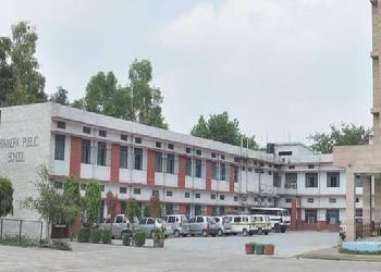 Ravindra Public School