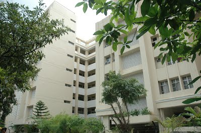 Rustomjee Cambridge  International School & Junior College