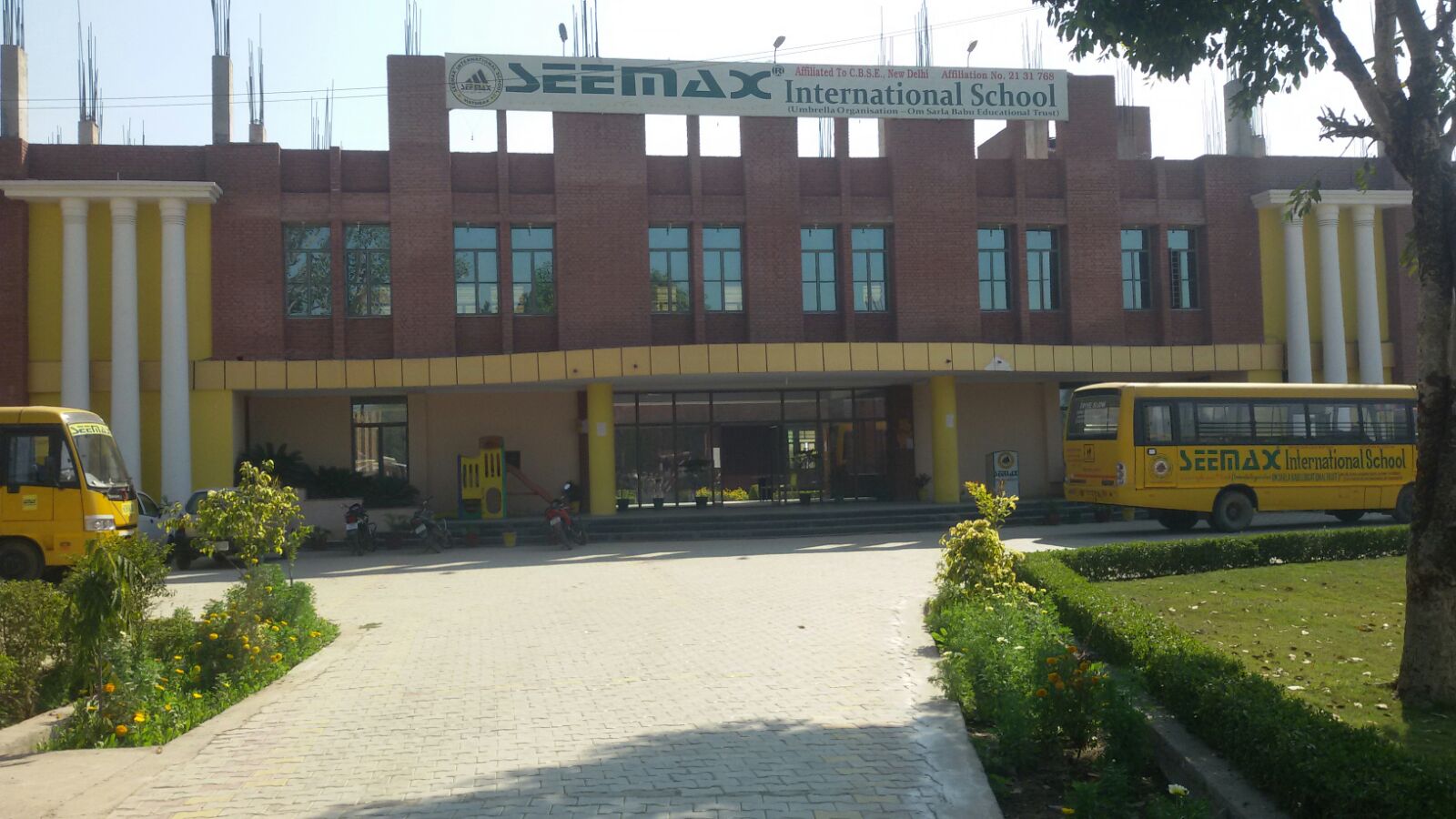 Seemax International School