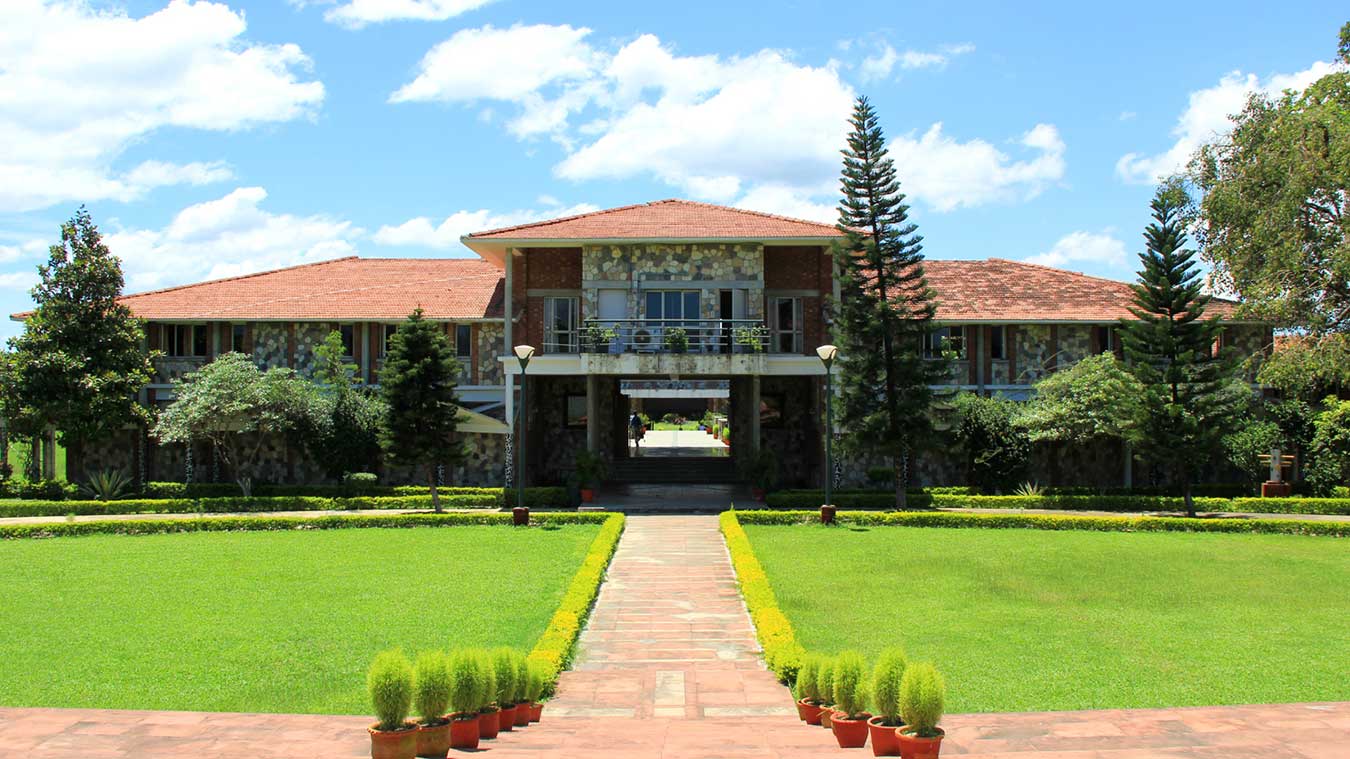 Selaqui International School
