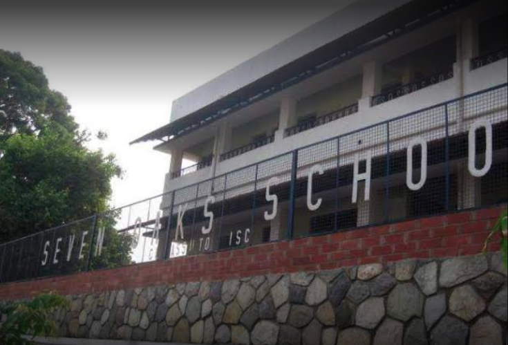 Seven Oaks School
