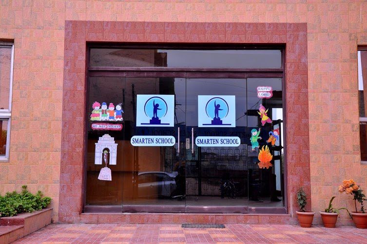 Smarten School
