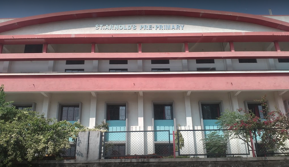 St. Arnold's Central School