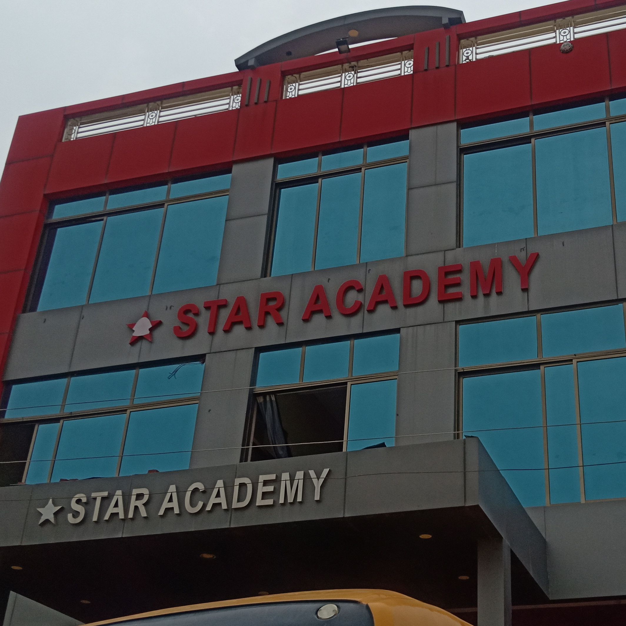 Star Academy