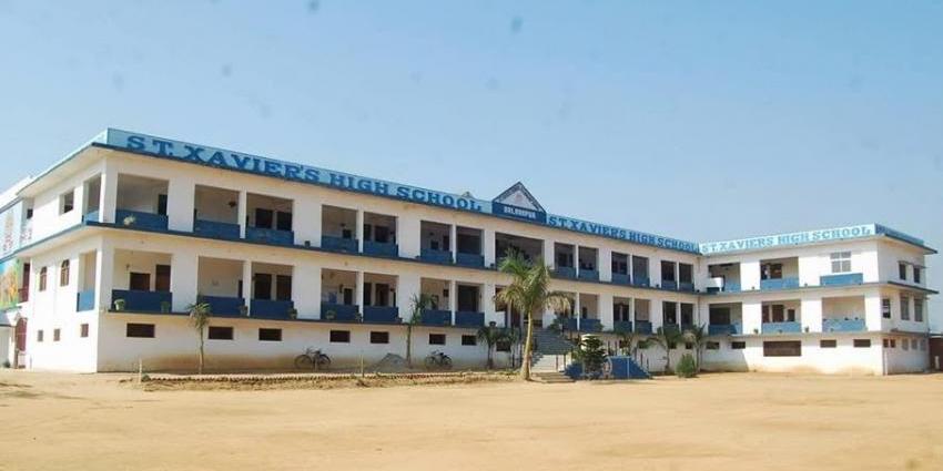 Tiny Tots Public School