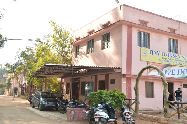 Tiny Tots Sr. Sec. School