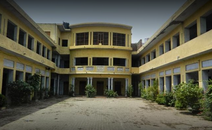 Vedik Kanya Inter College