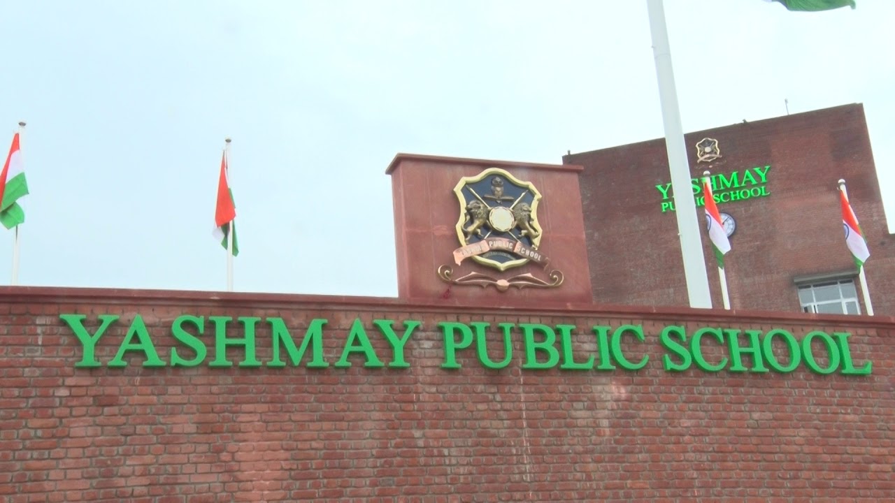 Yashmay World School